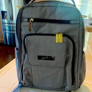 JuJu Be diaper backpack